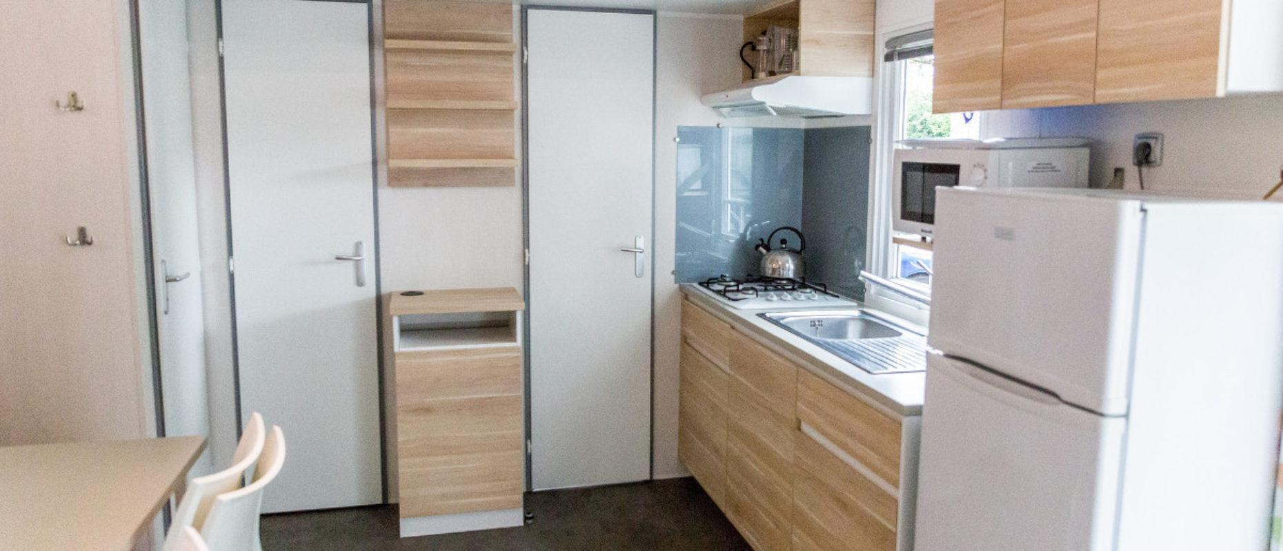 Ashglade interior kitchen