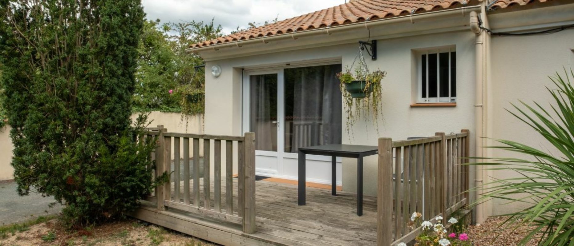 Petit Moisson decking